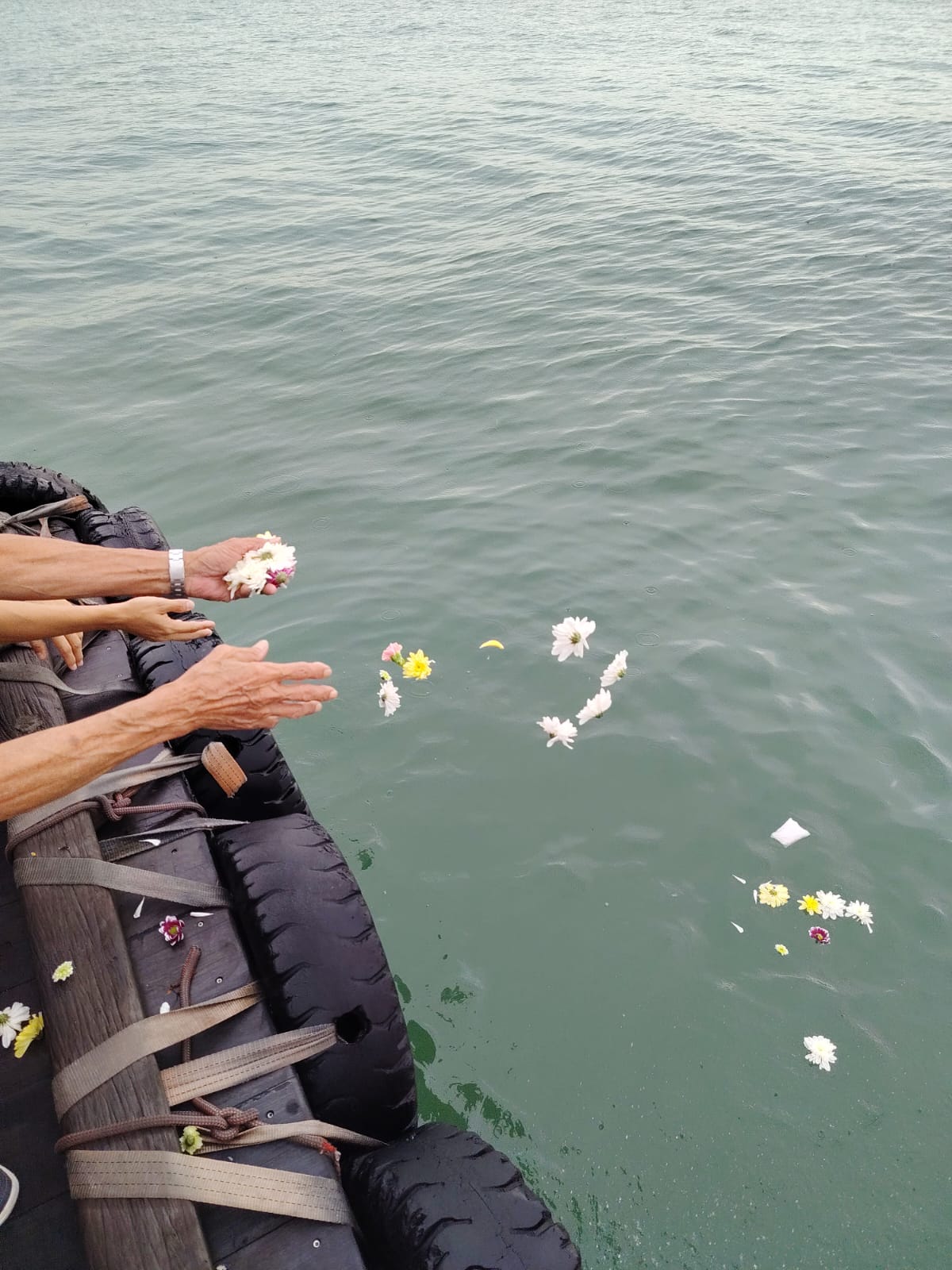 Sea Burial in Singapore: A Simple Guide for Families